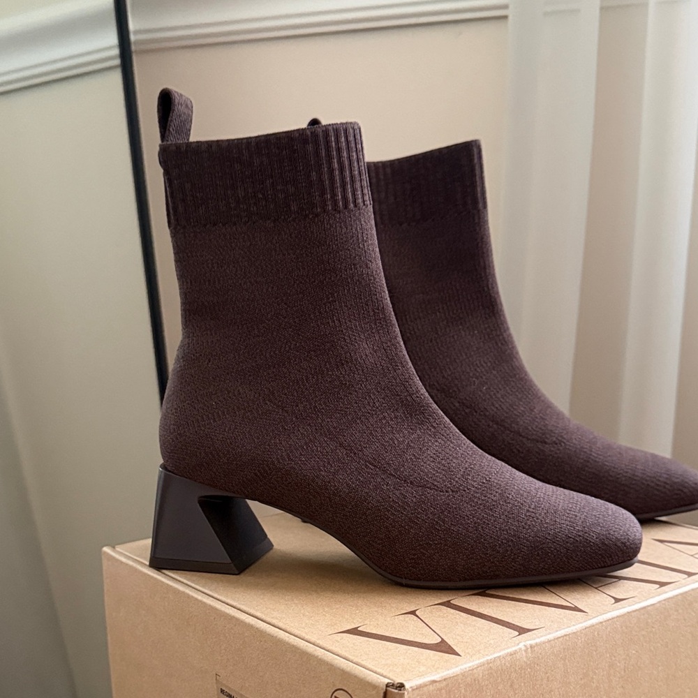 Vivaia Stretch-Knit Ankle Boots in Dark Brown - Picture 3 of 9